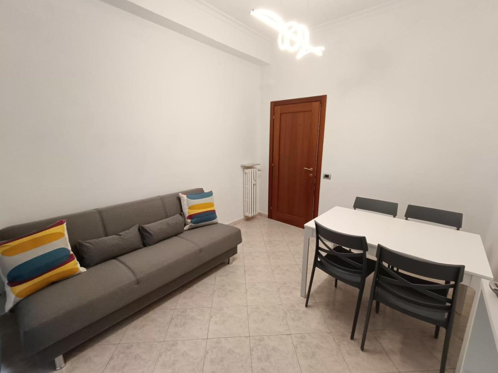 Tia Tourist Apartment Roma Esterno foto